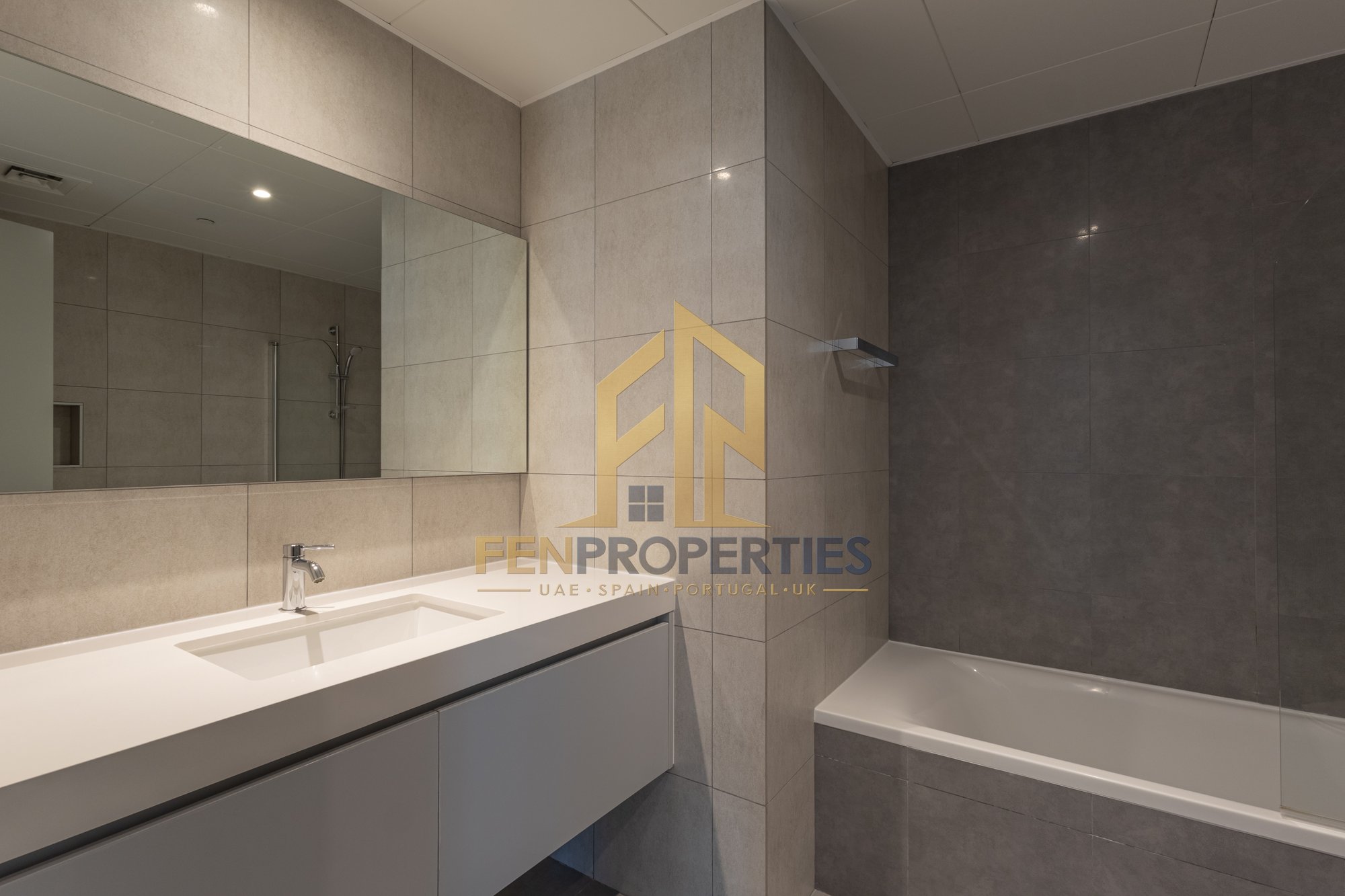 Apartment in Al Reem Island – photo 2 of 10