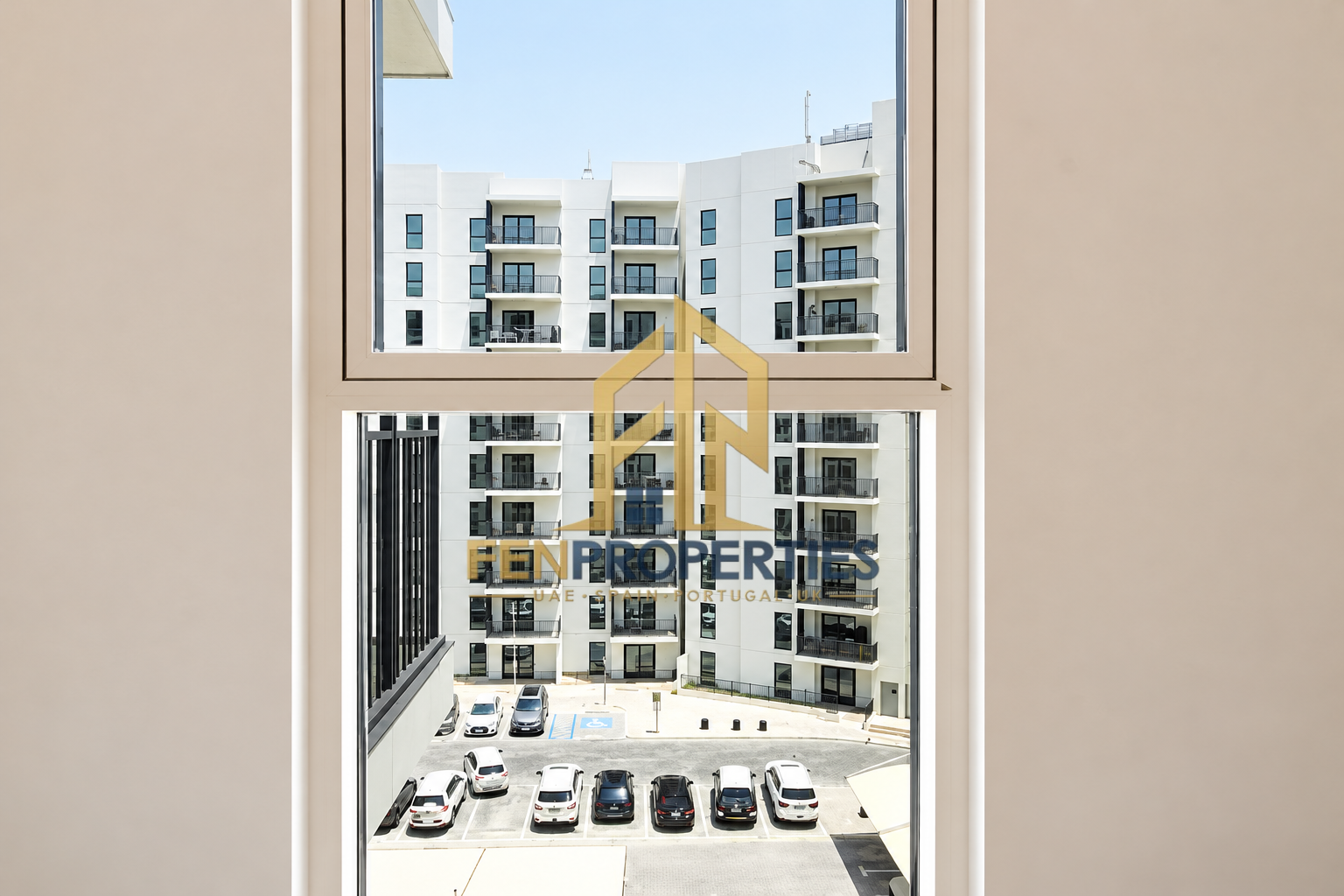 Apartment in Yas Island – photo 2 of 9