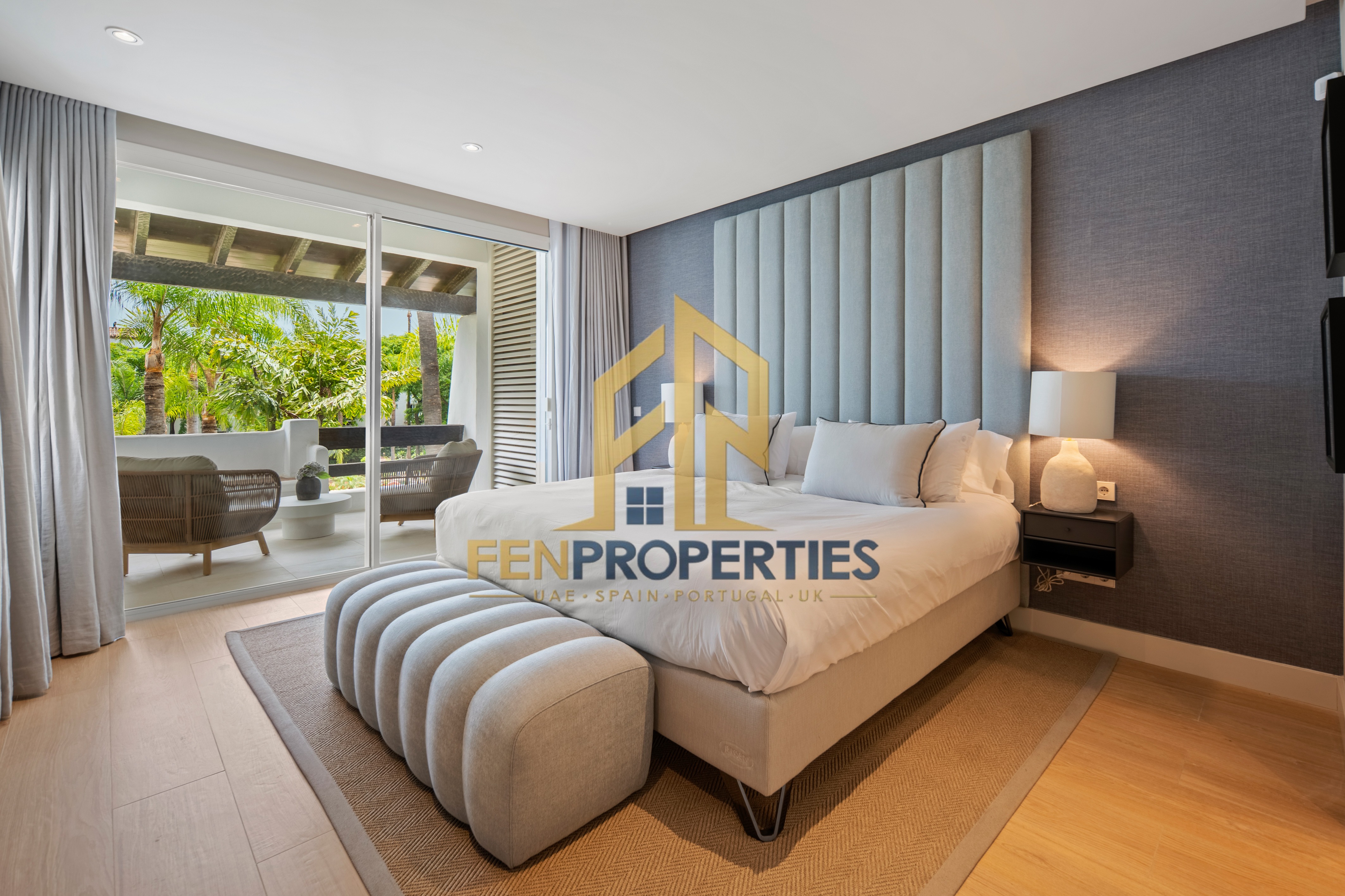 Apartment in Marina Puente Romano, Marbella – photo 1 of 24