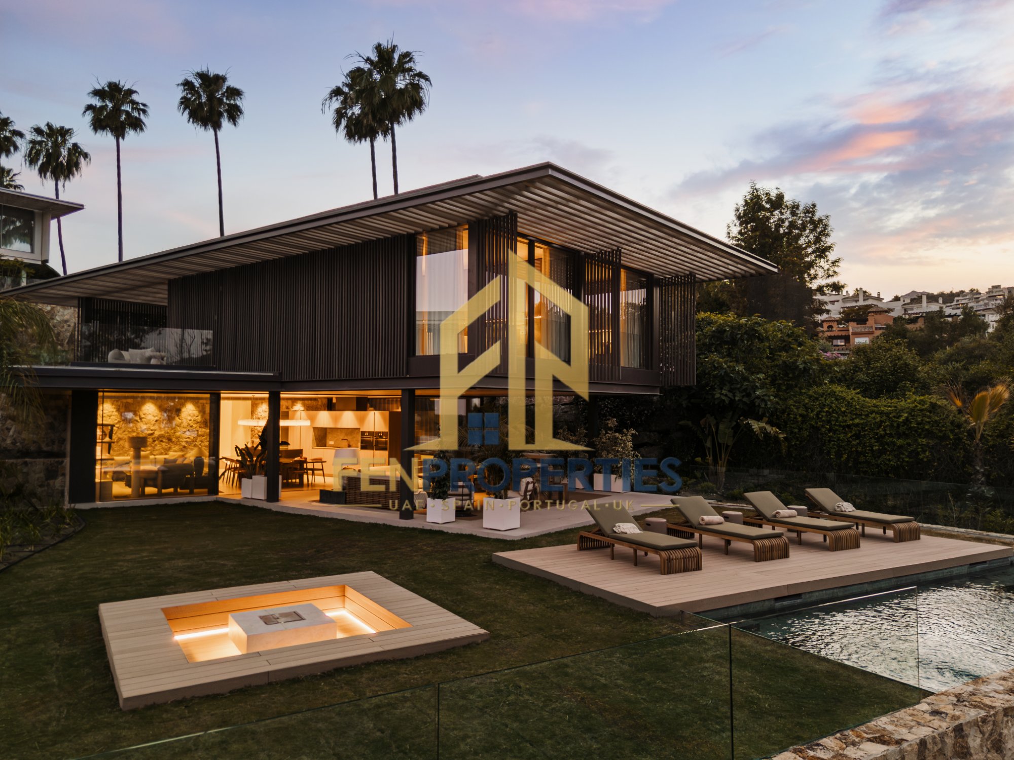 Villa in LA CERQUILLA, NUEVA ANDALUCÍA – photo 1 of 24