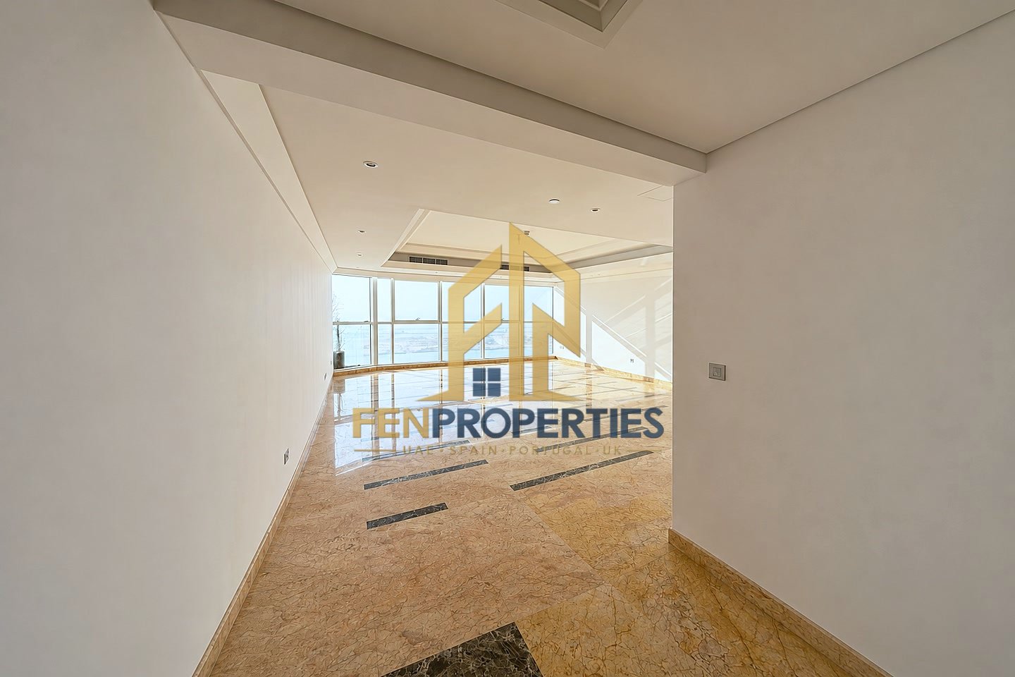 Apartment in Corniche – photo 2 of 14