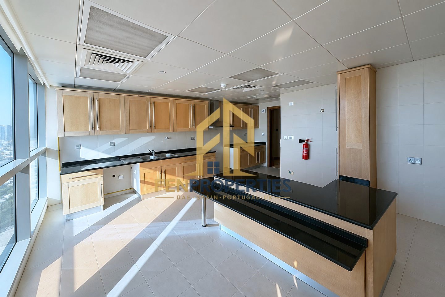 Apartment in Corniche – photo 3 of 14