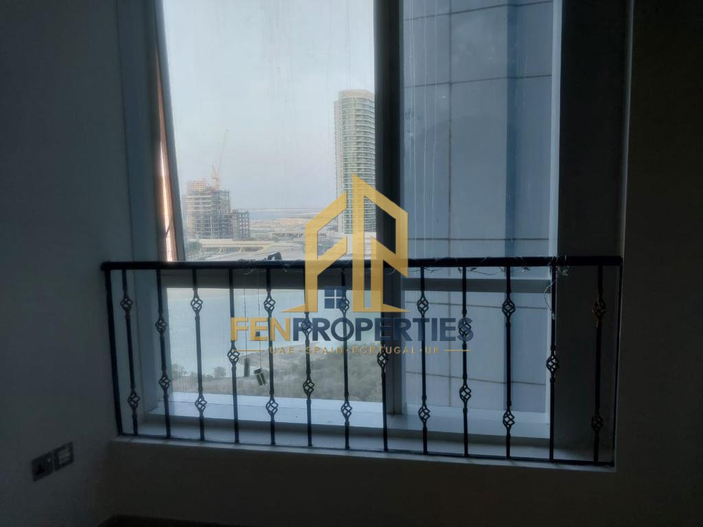 Apartment in Al Reem Island,  City of Lights, Abu Dhabi – photo 1 of 16