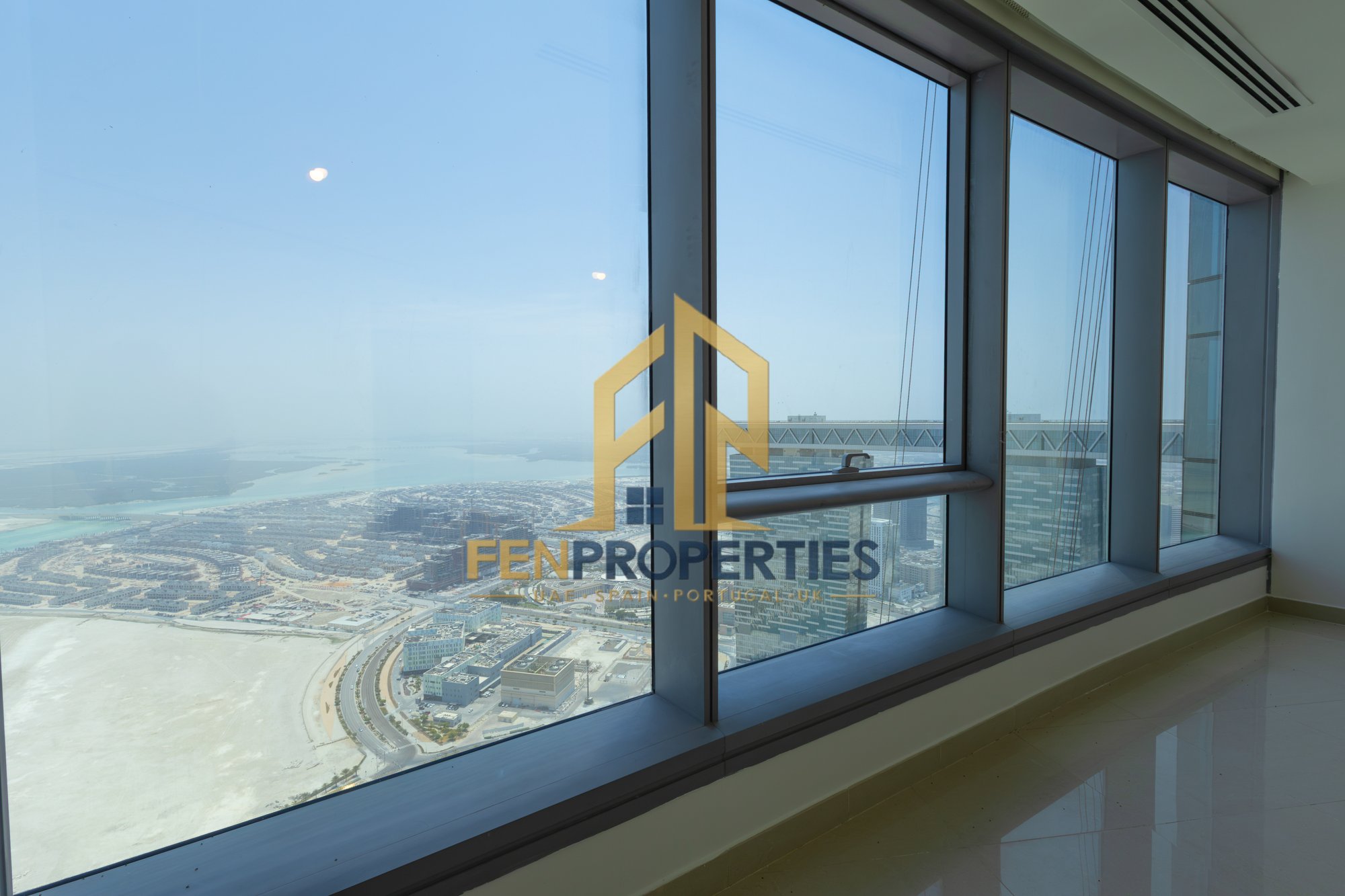 Apartment in Al Reem Island – photo 3 of 10