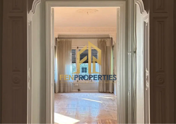 Apartment in Calle Sagasta, Chamberí, Madrid – photo 1 of 11