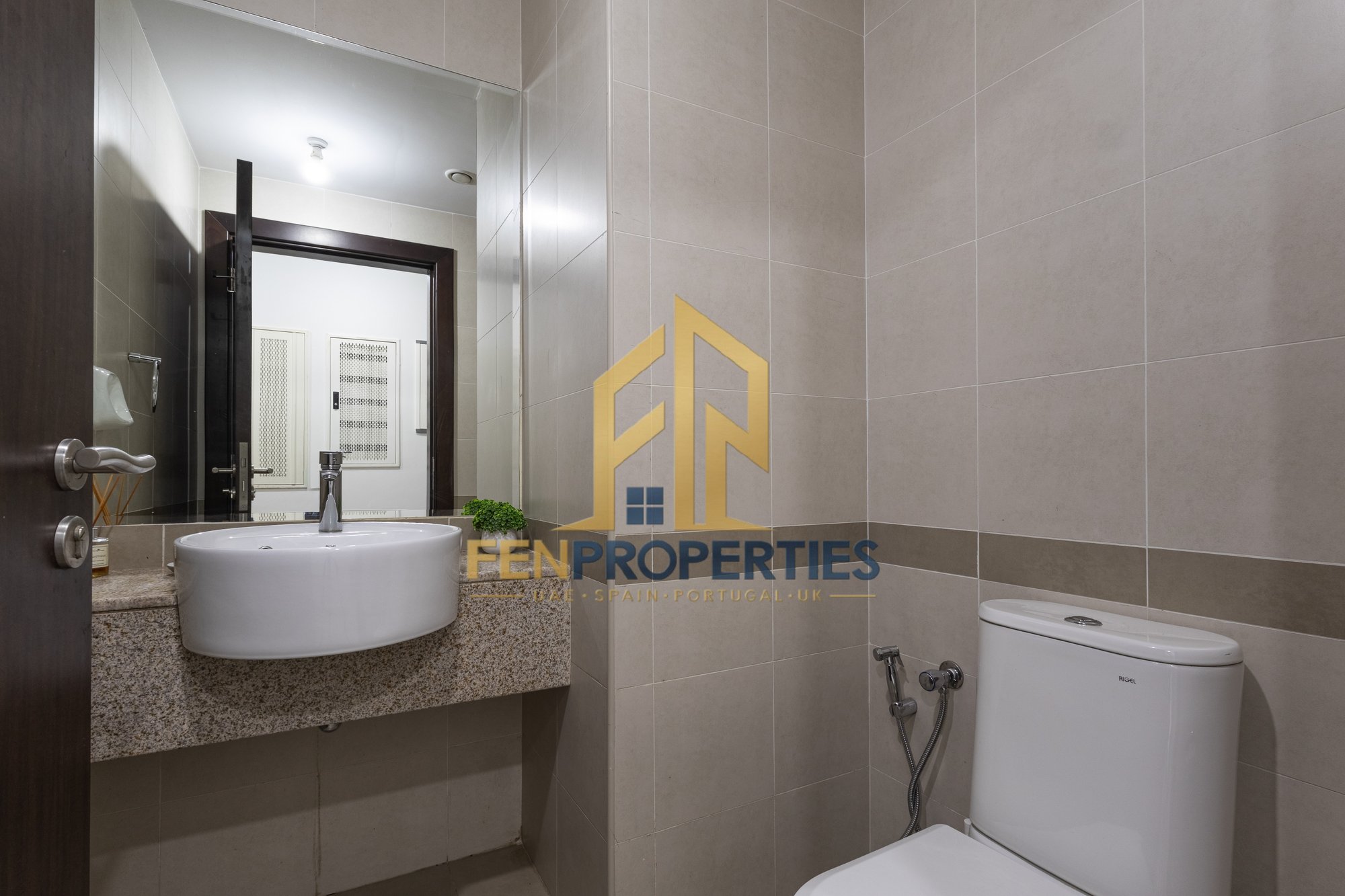 Apartment in Al Reem Island – photo 2 of 16