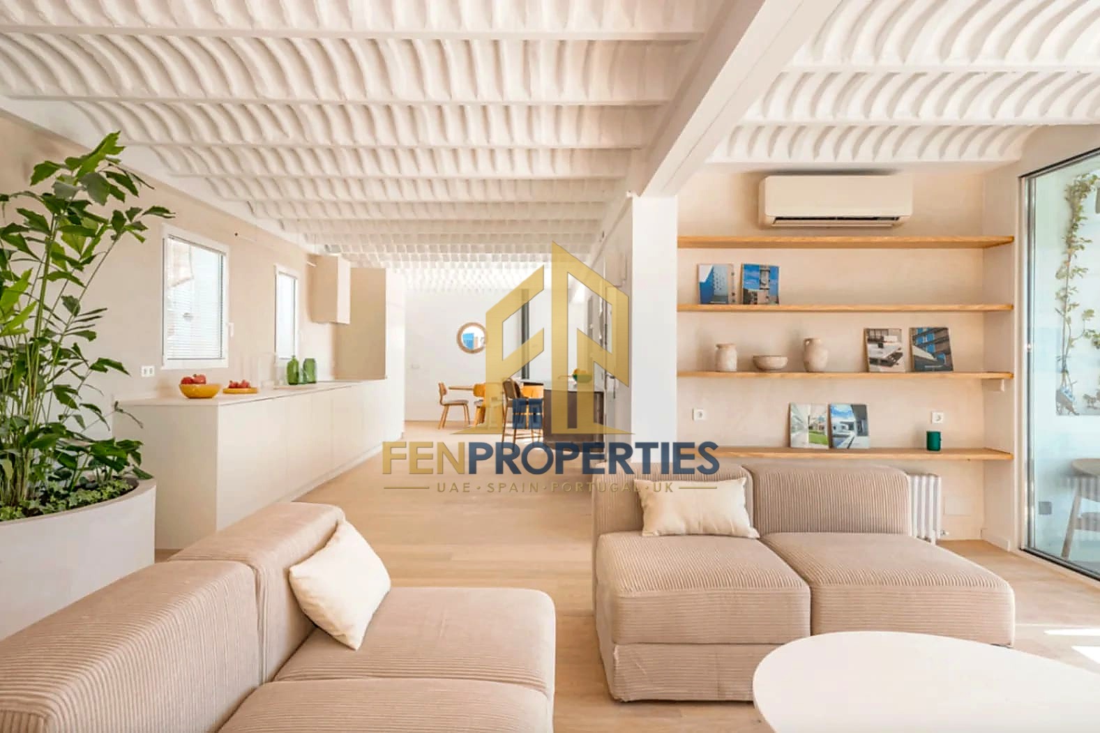 Penthouse in Centro, Madrid – photo 1 of 8