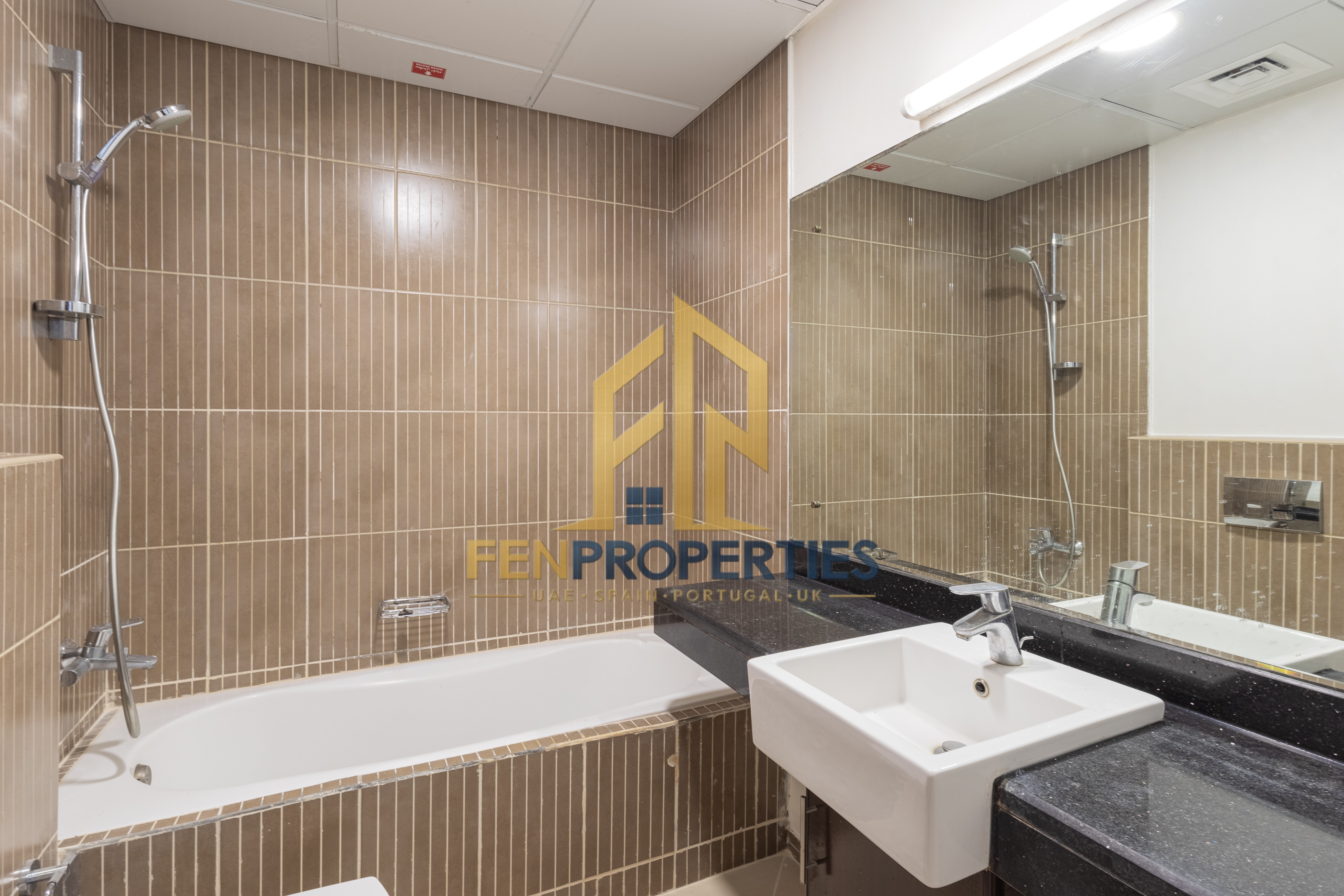 Apartment in Al Reem Island – photo 3 of 13