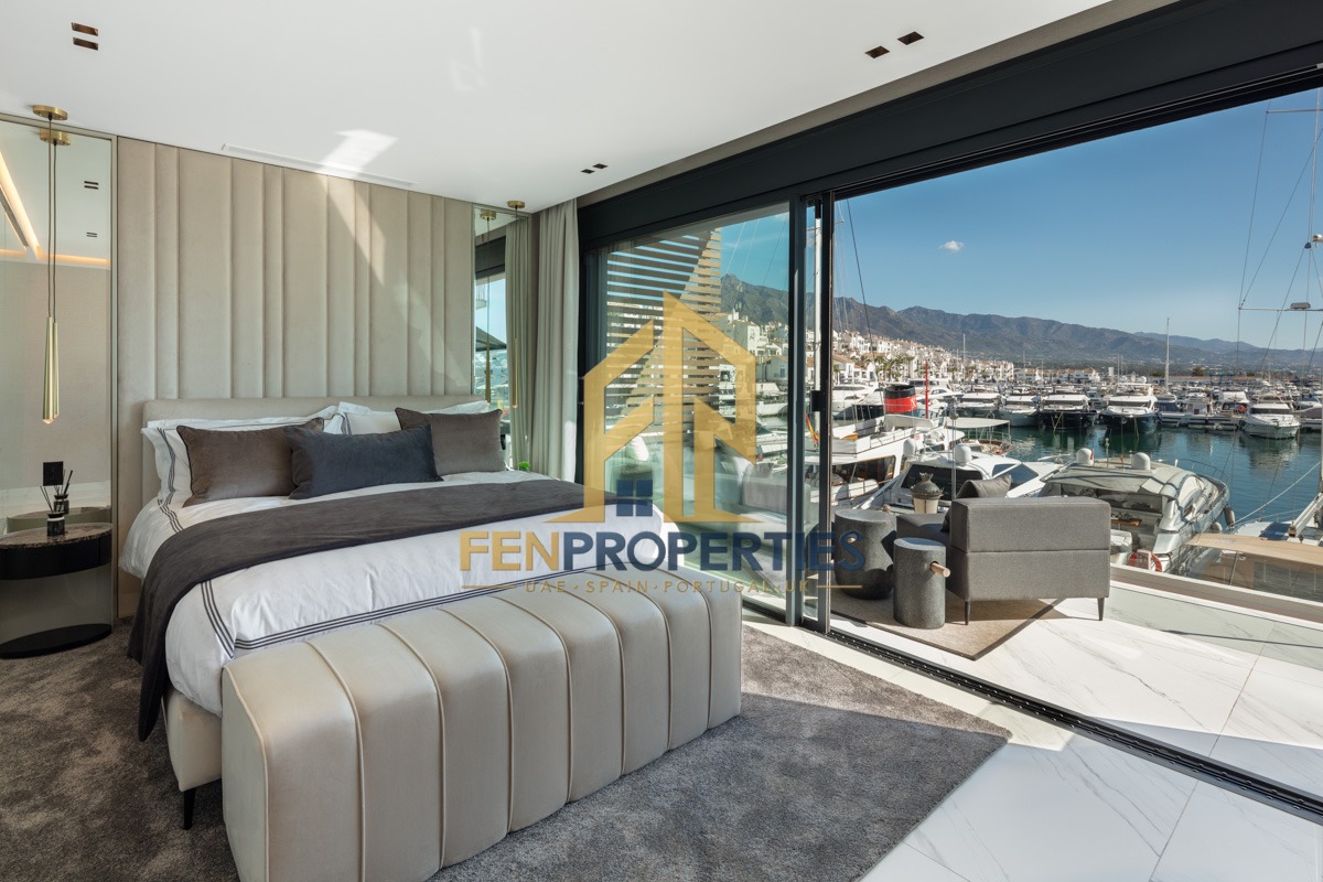 Apartment in Puerto Banús – photo 3 of 12