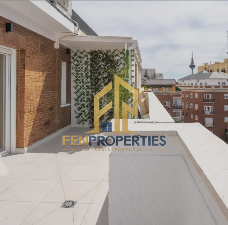 Penthouse in Guindalera, Barrio Salamanca, Madrid – photo 1 of 6