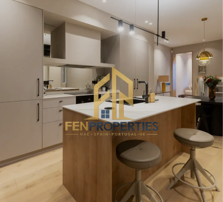 Apartment in Chamberí, Madrid – photo 1 of 9