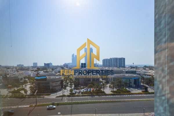 Apartment in Al Khalidiya – photo 2 of 17