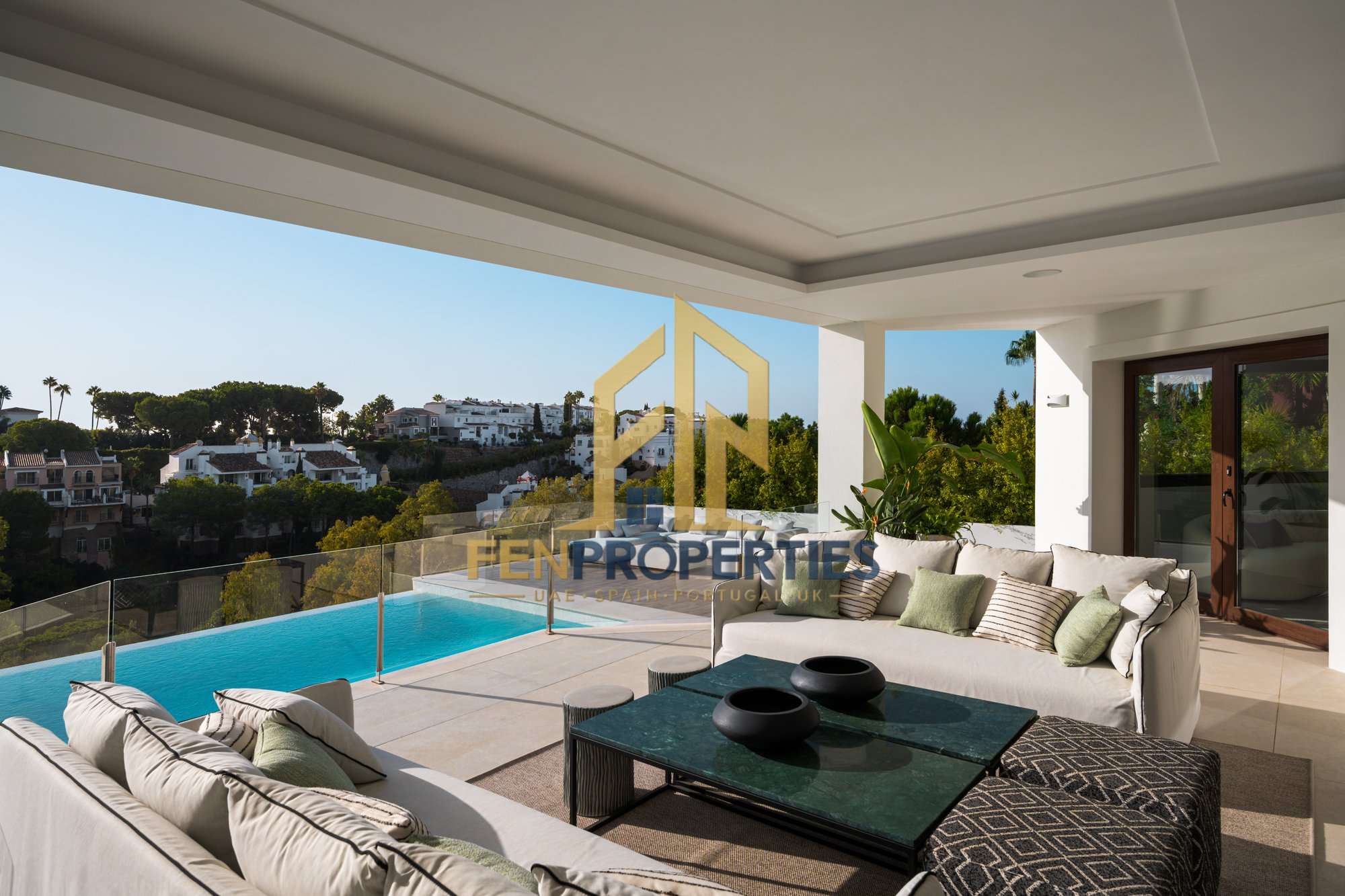 Villa in El Herrojo – photo 3 of 23