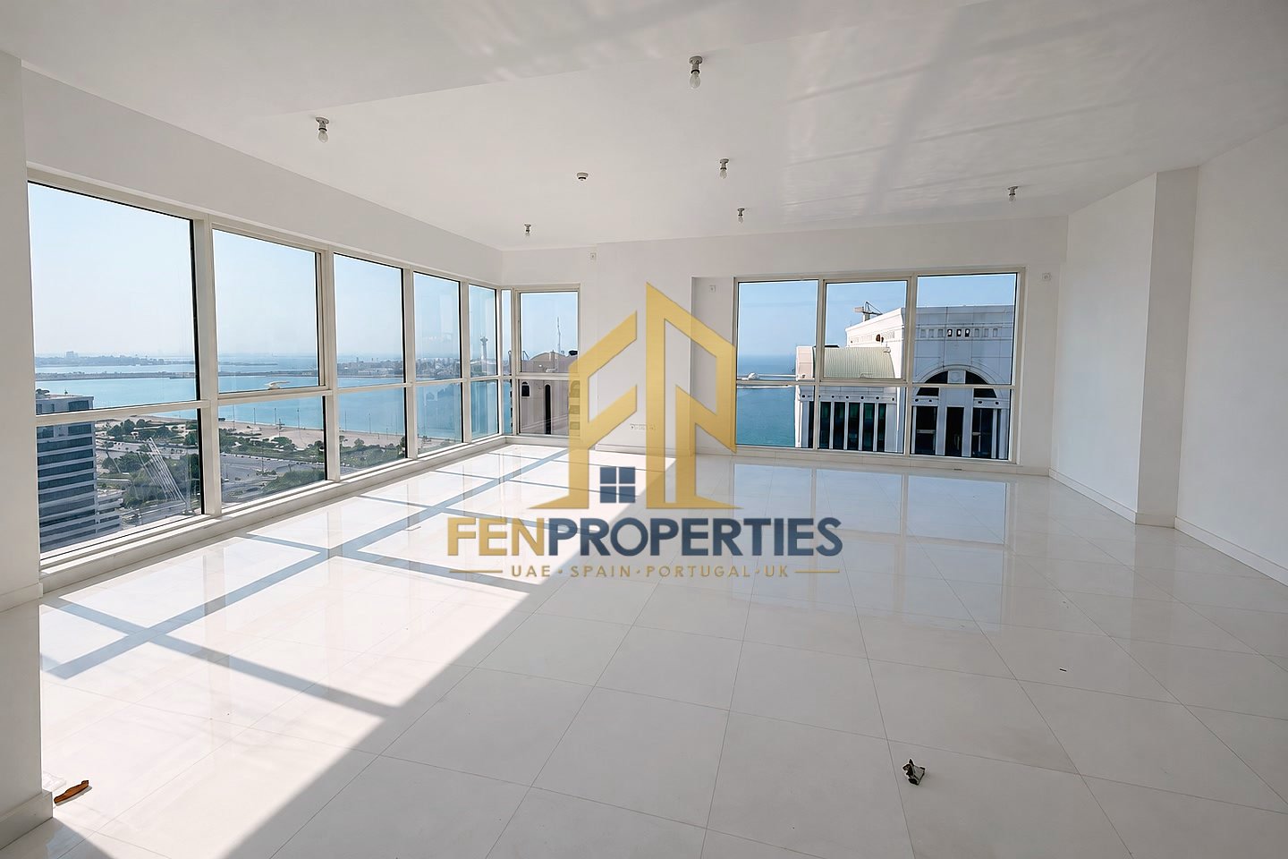 Penthouse in Al Khalidiyah – photo 3 of 14