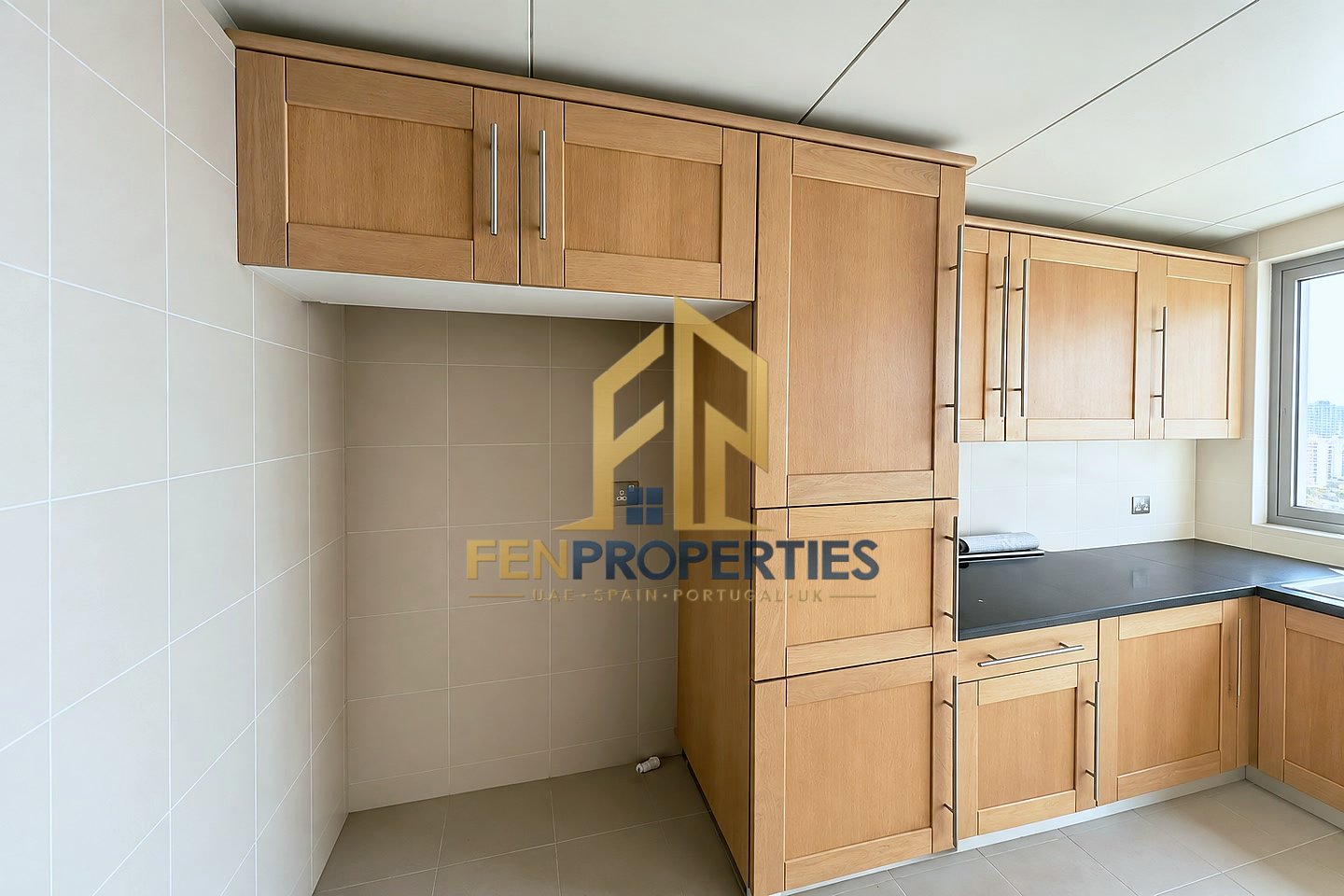 Apartment in Corniche – photo 3 of 14
