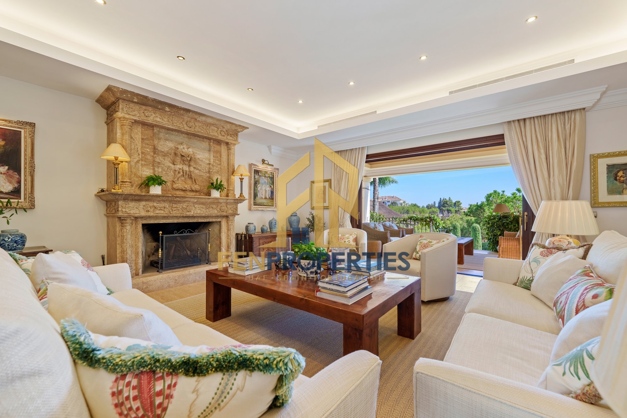 Villa in Golden Mile, Marbella – photo 1 of 16