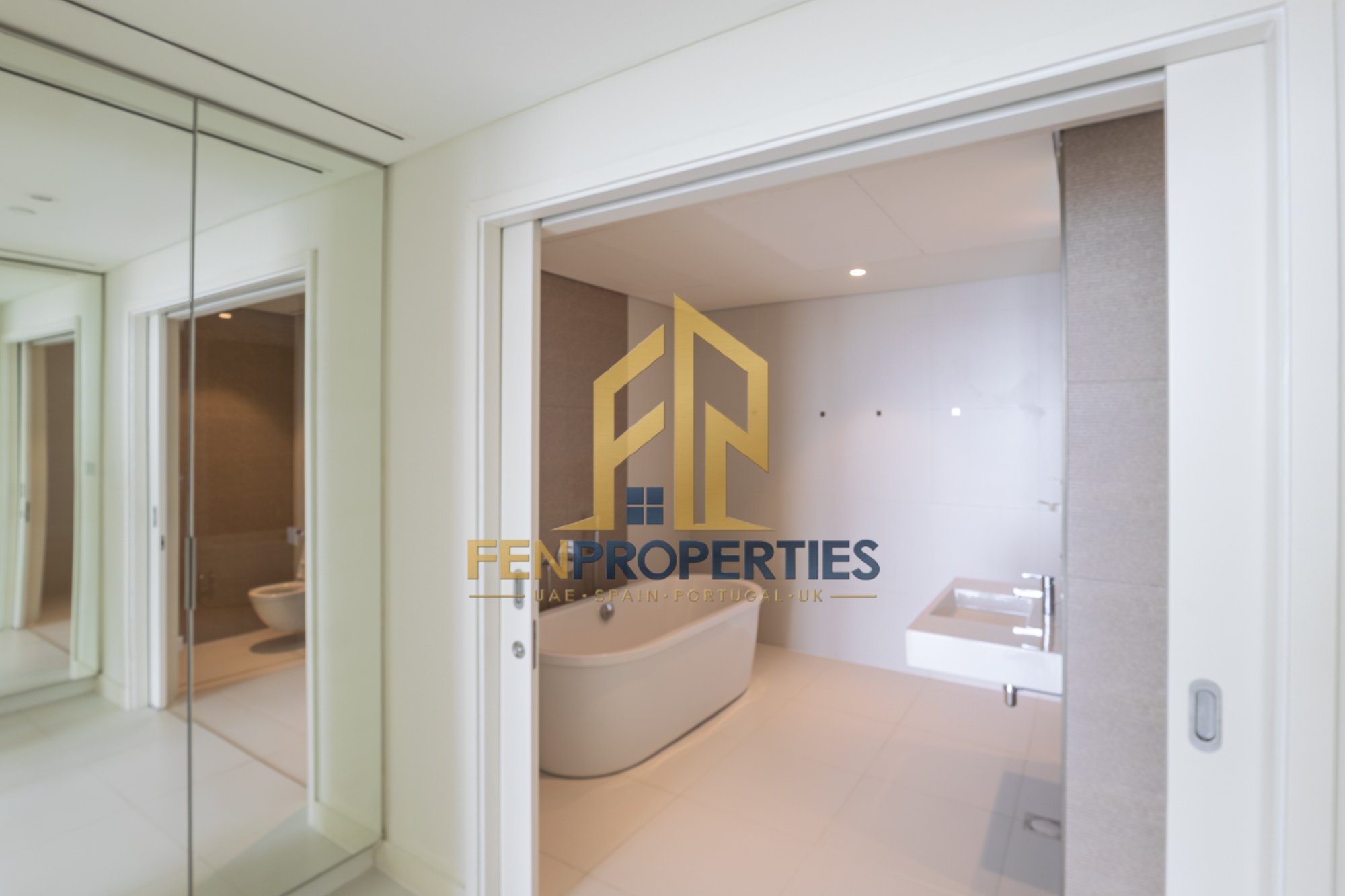 Apartment in Al Reem Island – photo 2 of 12