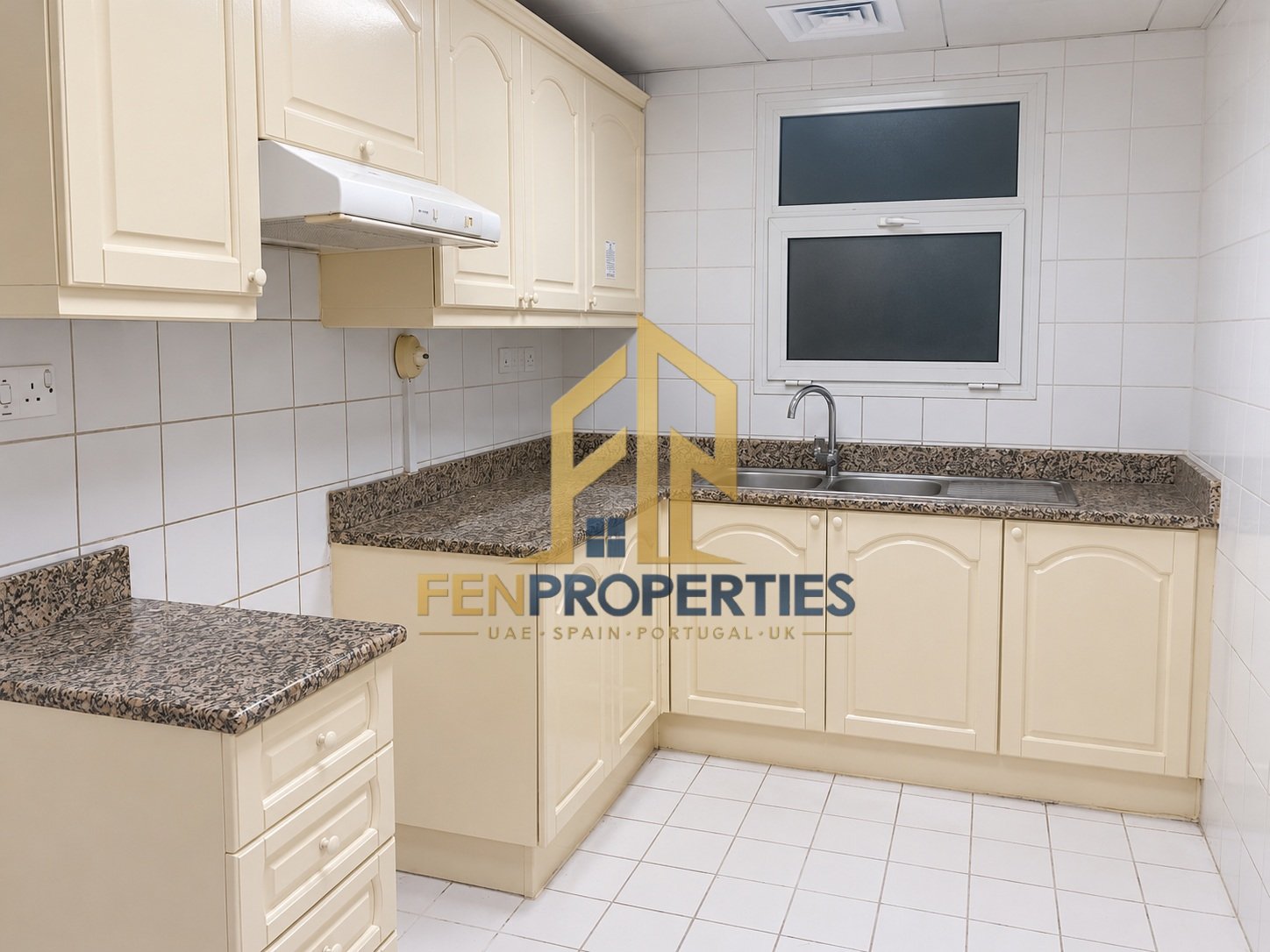 Apartment in Al Zahiyah (Tourist Club Area) – photo 2 of 18