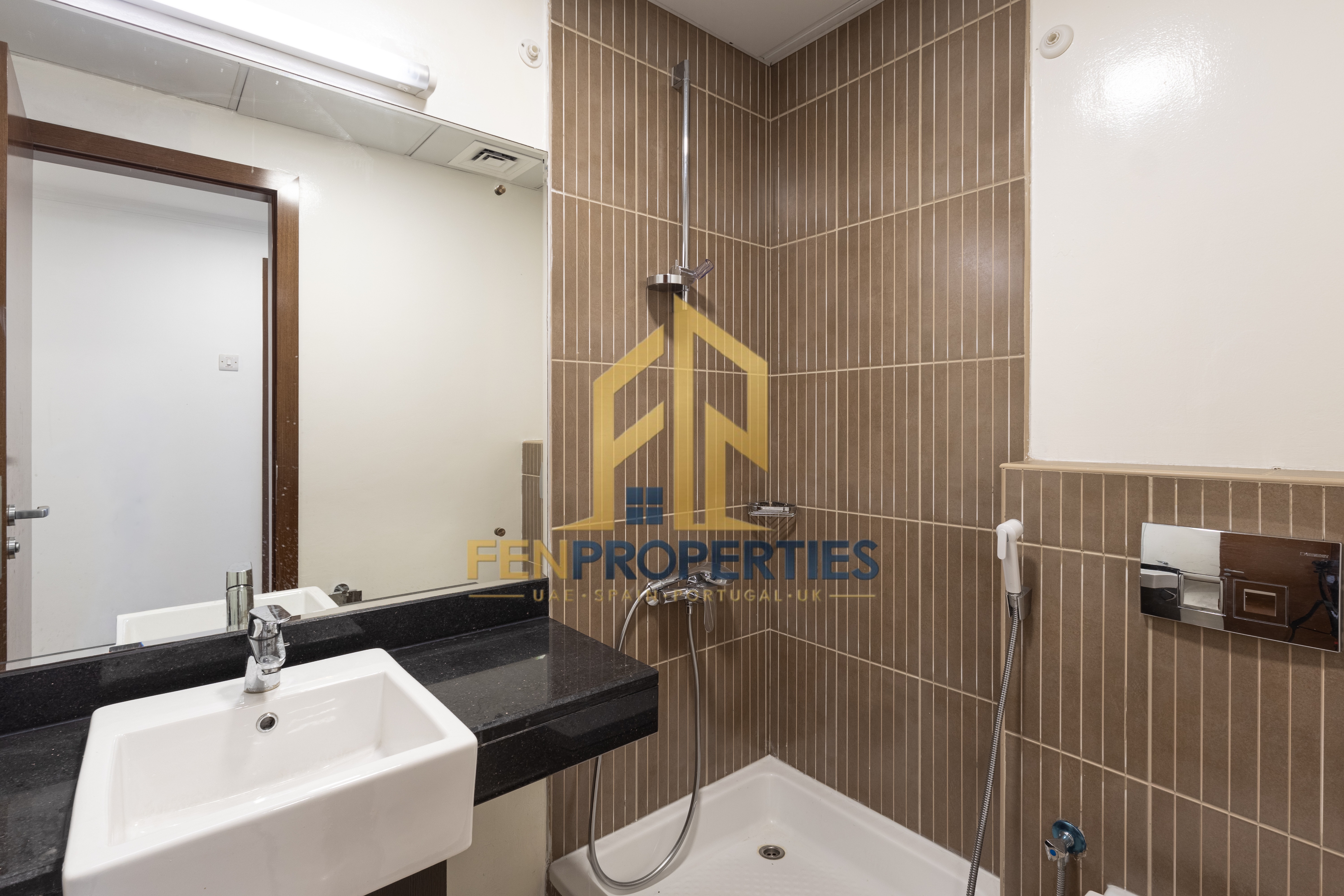 Apartment in Al Reem Island – photo 3 of 11