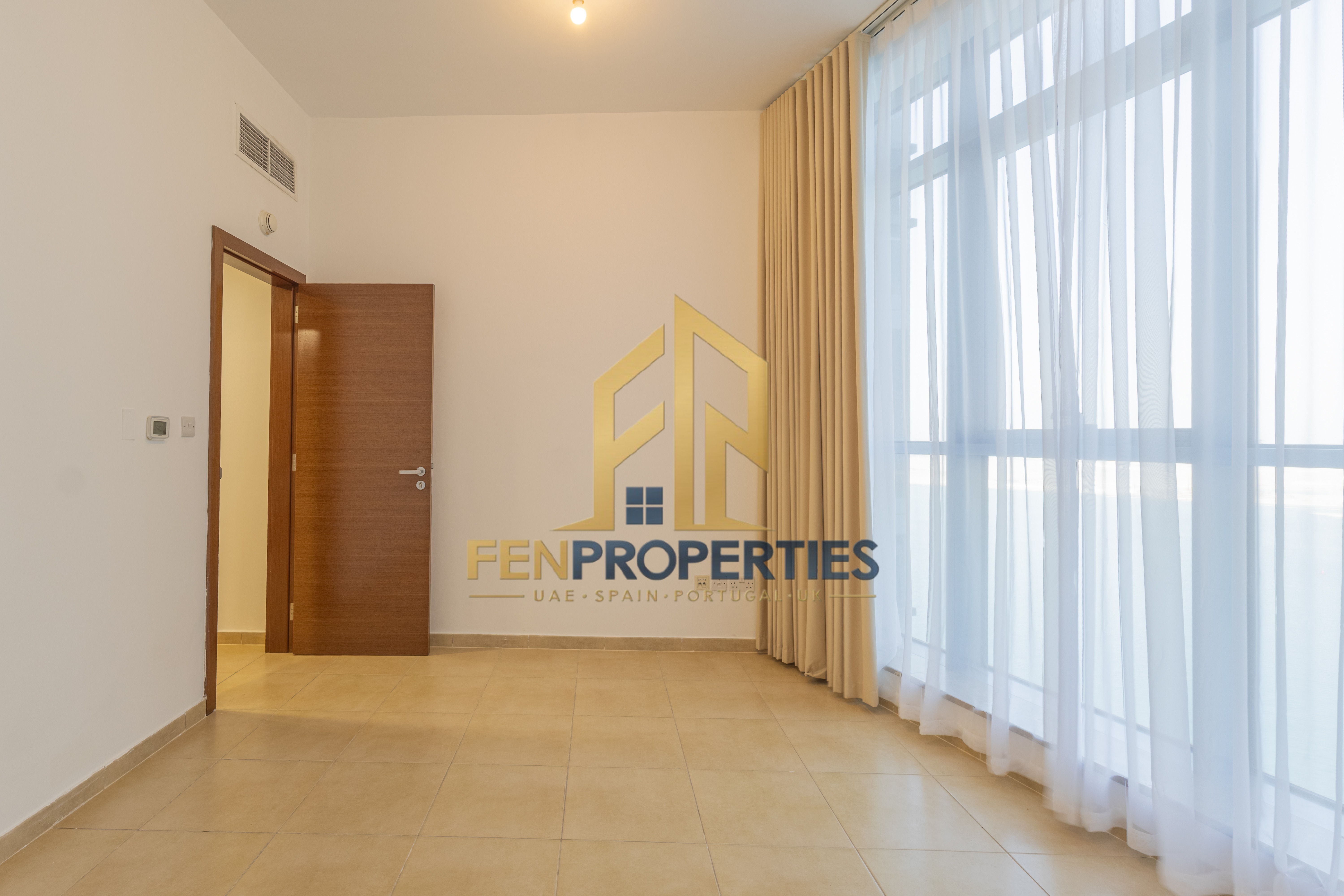 Apartment in Al Reem Island – photo 2 of 11